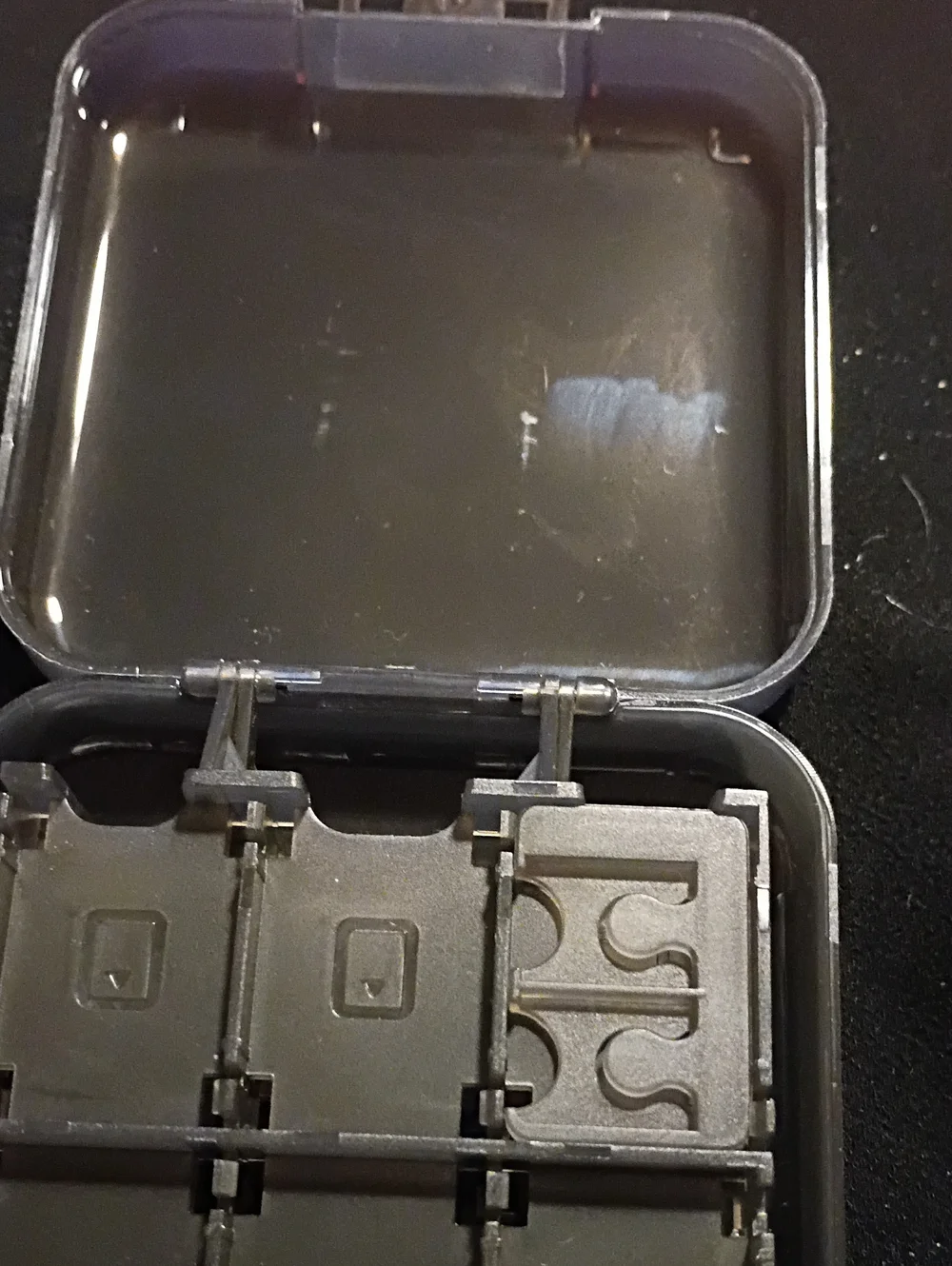 Compact Plastic Storage Case in Dark Gray switch games
